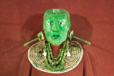 パカル王の石棺とパレンケの仮面とは?世界遺産マニアが解説