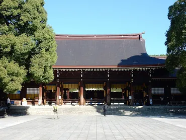 明治神宮の歴史を紐解く旅？鎮座百年記念書籍や展示から、和歌、精神までを徹底解説！明治神宮鎮座百年記念書籍と展示会に見る、歴史と精神