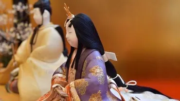 平安美人の秘密？外見と内面を彩る美の基準とは？平安時代の美：黒髪、色彩、そして内面の重要性