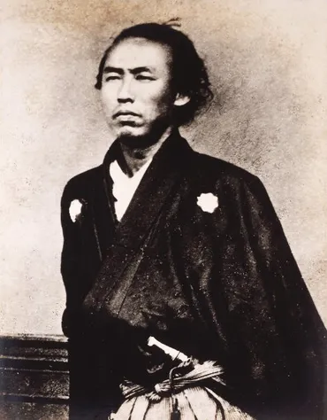 歴史教科書見直しに坂本龍馬末裔「一体、何の権限で…」