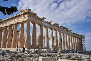 パルテノン神殿の謎？大理石彫刻と返還問題を徹底解説！古代ギリシャ、大理石の美と論争