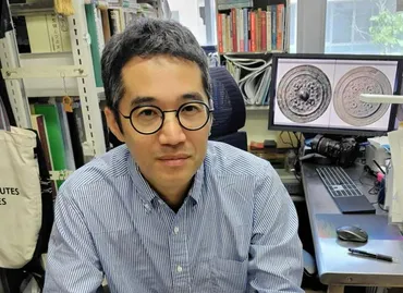 浜田青陵賞に島根大・岩本崇さん 鏡を研究、高精度な古墳編年を整備(朝日新聞)
