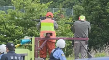 目の前でクマが人間の上に…」ヒグマに襲われた新聞配達員の52歳男性が死亡 目撃者が語った凄惨な現場 北海道福島町