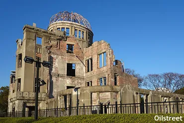 原爆投下正しかった」米国人46% 若年層は「間違い」が多数 70年経て変化する意識