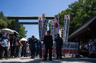 終戦の日に靖国神社を参拝 閣僚・国会議員の戦没者追悼と国内外の波紋