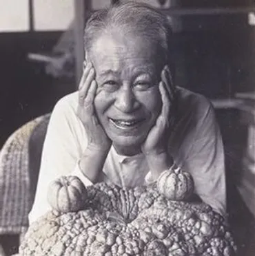 牧野富太郎博士と昭和天皇の交流エピソード!雑草にまつわる名言はいつどこで?