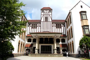 新宿区指定有形文化財 早稲田大学坪内博士記念演劇博物館 写真素材 5304531