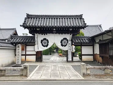 織田信長が眠る寺・阿弥陀寺