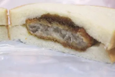東銀座コレ絶対ウマいヤツ!元祖コロッケ「チョウシ屋」の懐かしさと美味しさに泣いた。