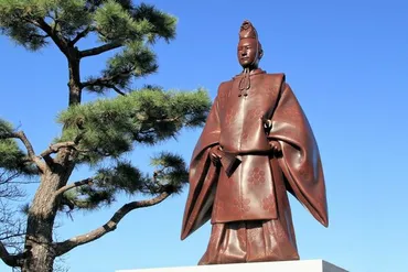 べらぼう』江戸のメディア王・蔦屋重三郎が活躍した時代、キーパーソンとなる田沼意次を見いだした「ダメ将軍」(1/6)