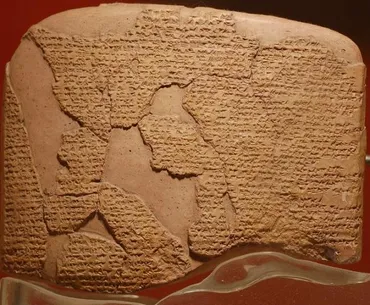 ヒッタイト:鉄器時代をもたらし、世界最古の平和条約をつくった民族