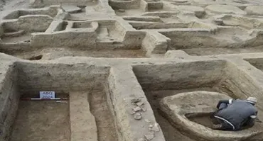海の民の侵攻を防ぐ3000年前の砦を発見! ラムセス大王のシンボルが刻まれた剣も出土