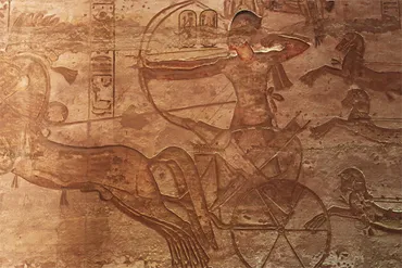 アブ・シンベル神殿で光の奇跡を見る