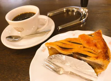 土手の珈琲屋万茶ンに行って太宰ブレンドコーヒーを飲んでみた!【女子ひとり旅】