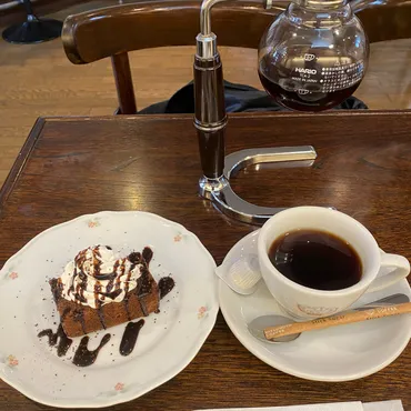 万茶ン