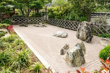 美しい『枯山水』の世界へ。枯山水の歴史・意味・楽しみ方を解説します